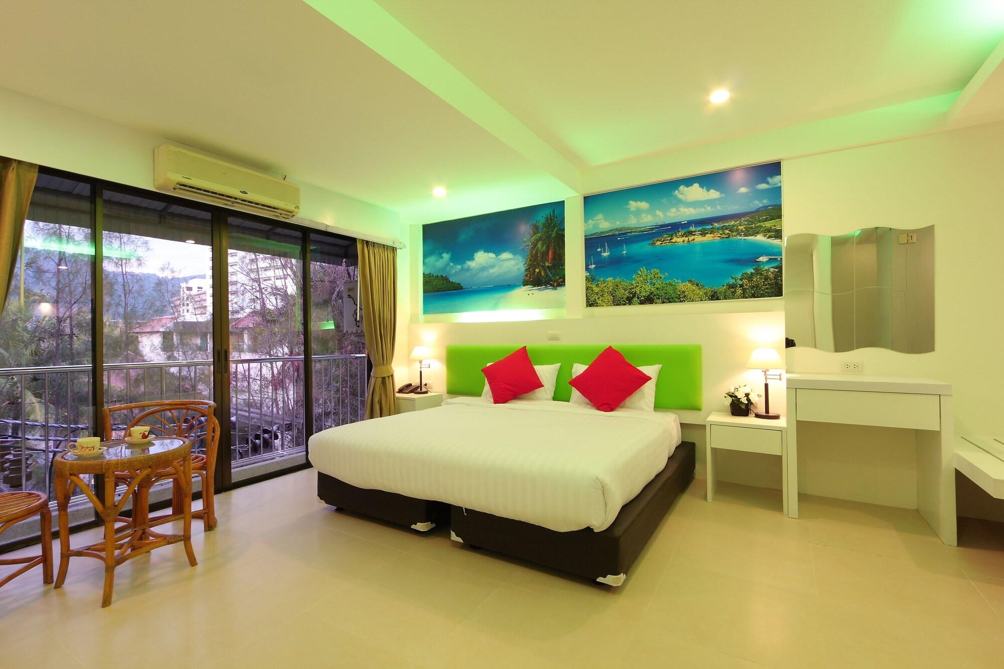 Armoni Patong Beach Hotel Εξωτερικό φωτογραφία