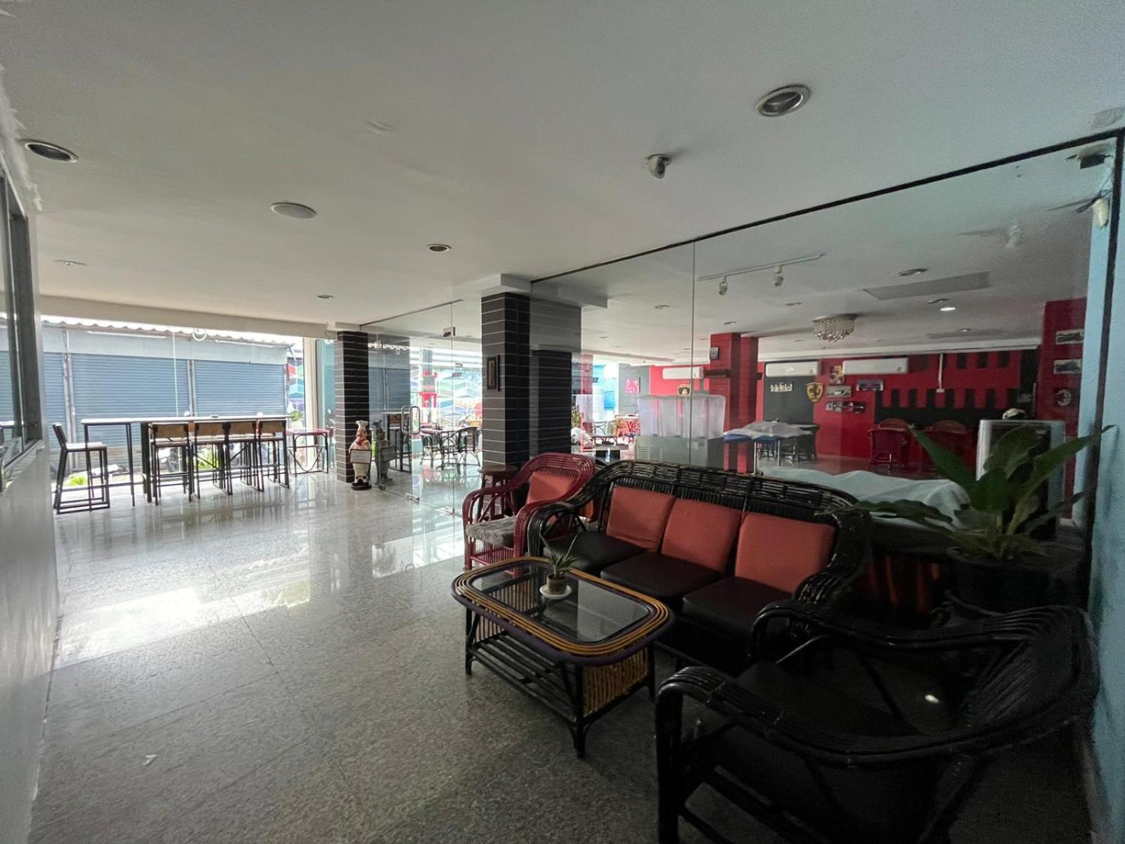 Armoni Patong Beach Hotel Εξωτερικό φωτογραφία