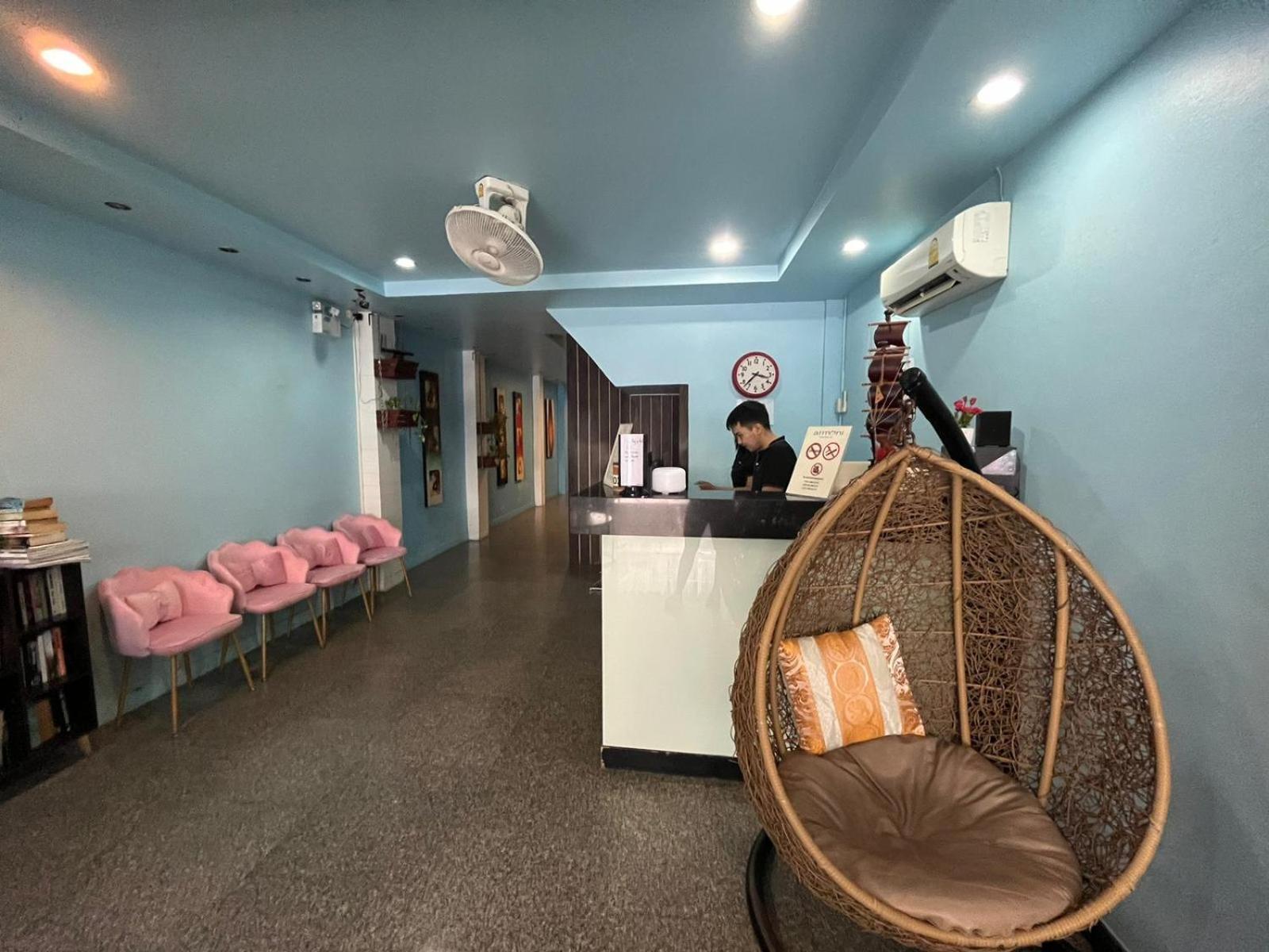 Armoni Patong Beach Hotel Εξωτερικό φωτογραφία