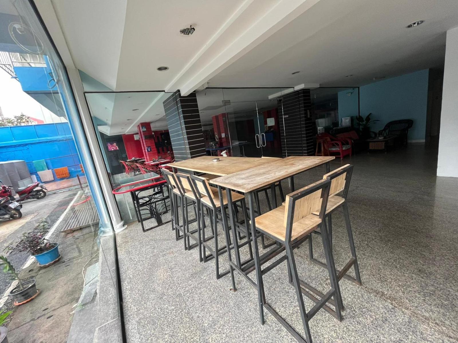 Armoni Patong Beach Hotel Εξωτερικό φωτογραφία