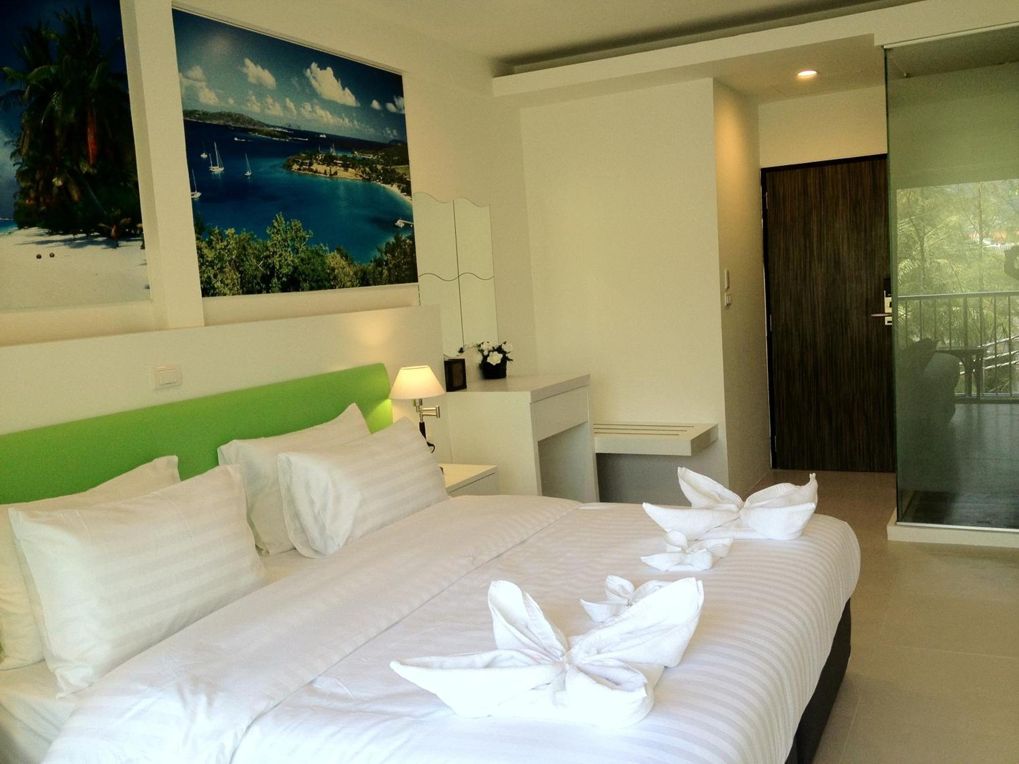 Armoni Patong Beach Hotel Εξωτερικό φωτογραφία