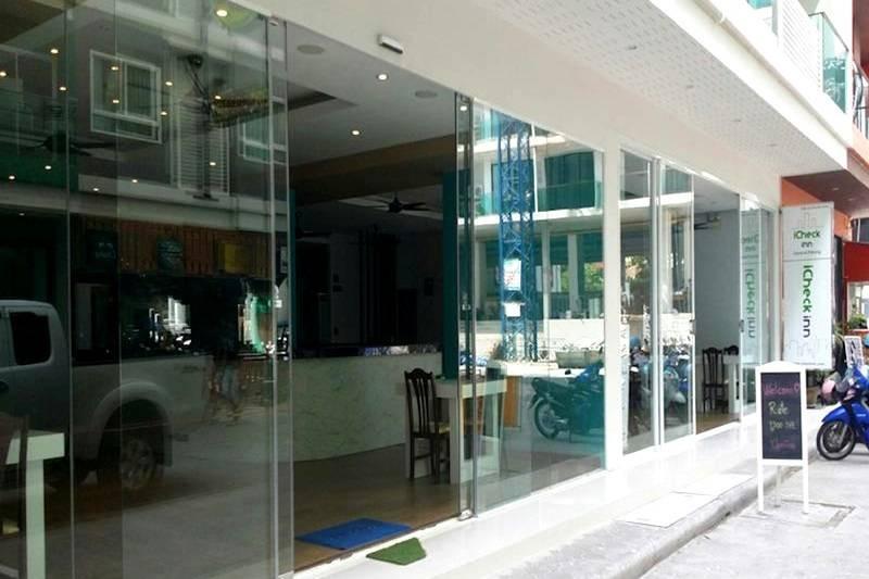 Armoni Patong Beach Hotel Εξωτερικό φωτογραφία