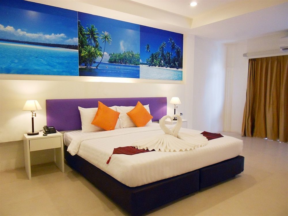 Armoni Patong Beach Hotel Εξωτερικό φωτογραφία