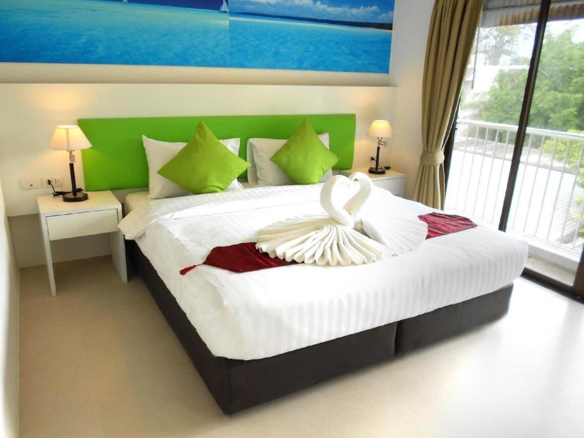 Armoni Patong Beach Hotel Εξωτερικό φωτογραφία